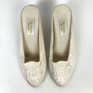 Vintage Victoria's Secret Gold Label Ivory Satin Embroidered Wedge Slippers 9-10
